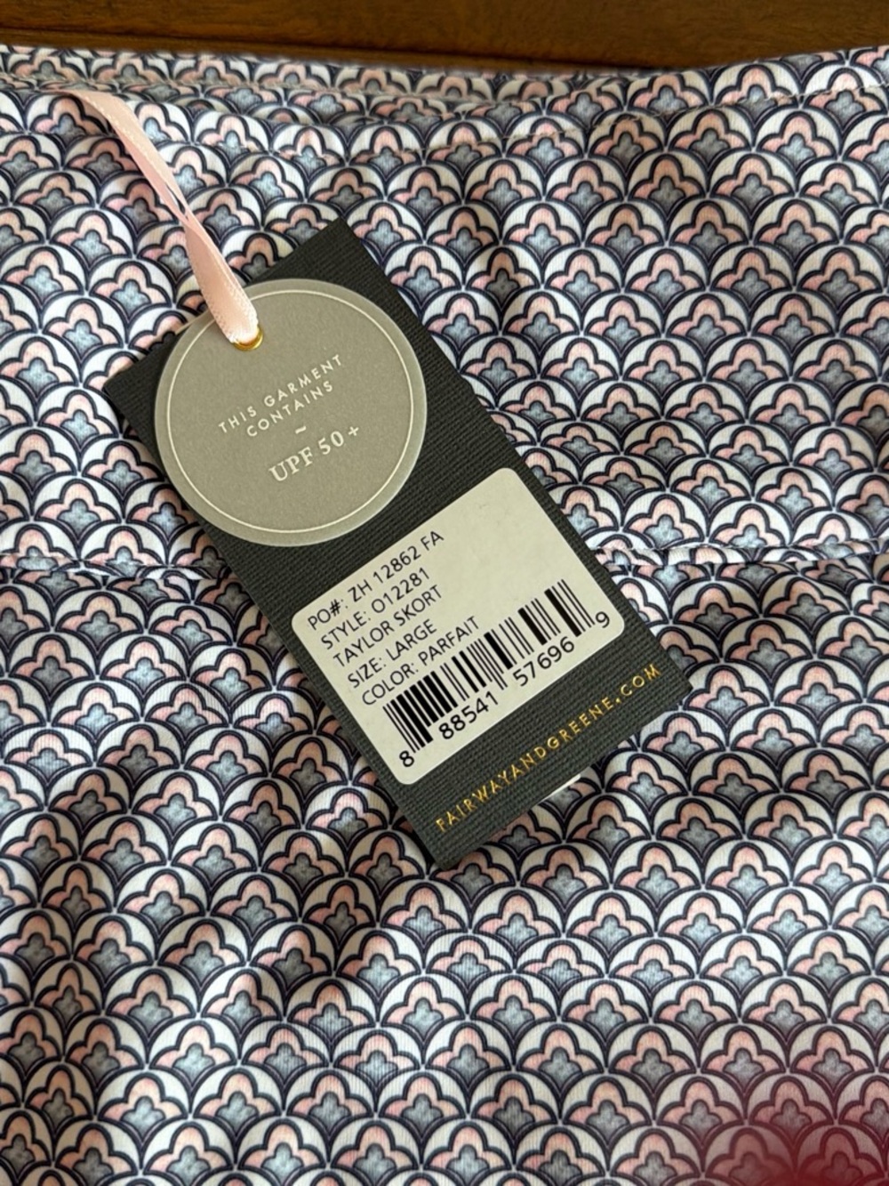 Fairway & Greene Pink and Navy Scallop-Print Skort